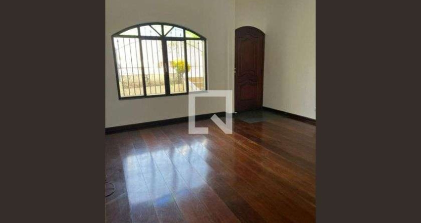 Casa para Aluguel - Vila Sônia, 3 Quartos,  174 m² - São Paulo