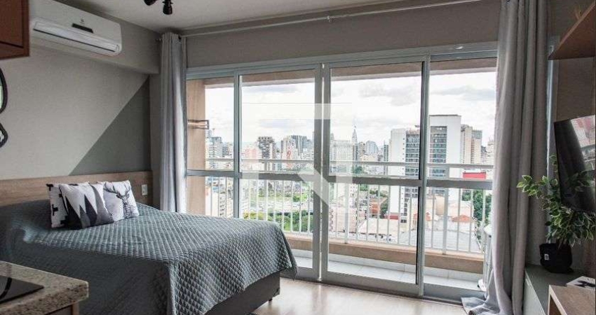 Kitnet / Stúdio para Aluguel - Liberdade, 1 Quarto,  32 m² - São Paulo