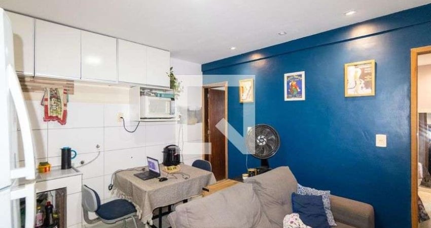 Kitnet / Stúdio para Aluguel - Guaratiba, 1 Quarto,  32 m² - Rio de Janeiro