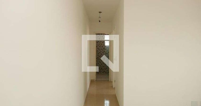 Apartamento para Aluguel - Vila Carmosina, 2 Quartos,  39 m² - São Paulo