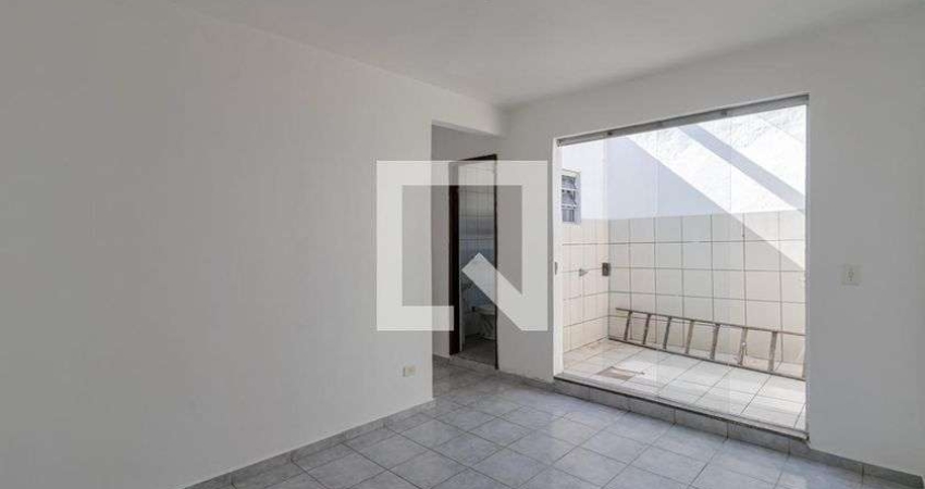 Casa para Aluguel - Sacomã, 2 Quartos,  70 m² - São Paulo