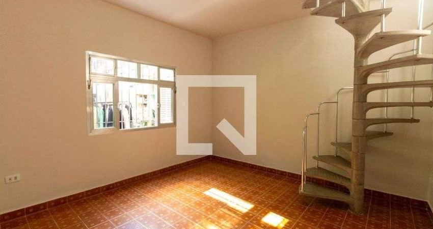 Casa para Aluguel - Sapopemba, 1 Quarto,  45 m² - São Paulo