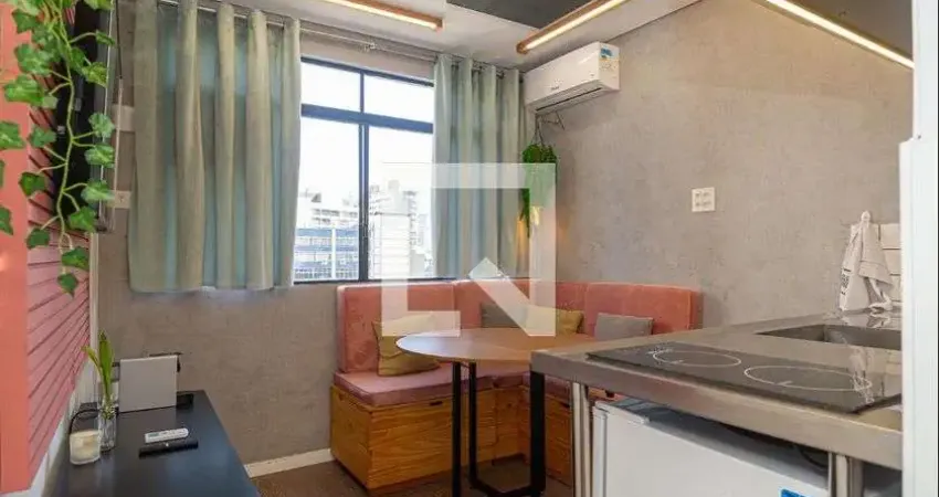 Apartamento para Aluguel - Bela Vista, 2 Quartos,  44 m² - São Paulo
