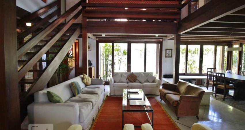 Casa para Aluguel - Butantã, 5 Quartos,  277 m² - São Paulo