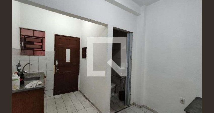 Casa para Aluguel - Cidade Lider, 1 Quarto,  34 m² - São Paulo