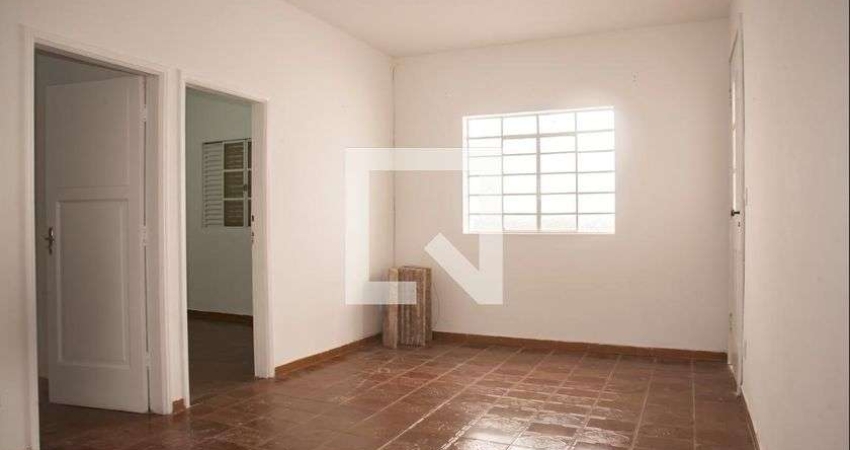 Casa para Aluguel - Saúde, 2 Quartos,  140 m² - São Paulo