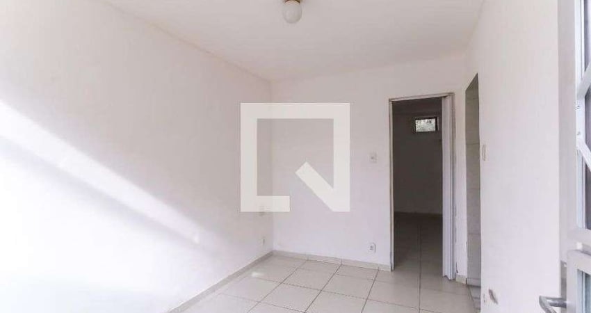 Casa para Aluguel - Piedade, 1 Quarto,  50 m² - Rio de Janeiro