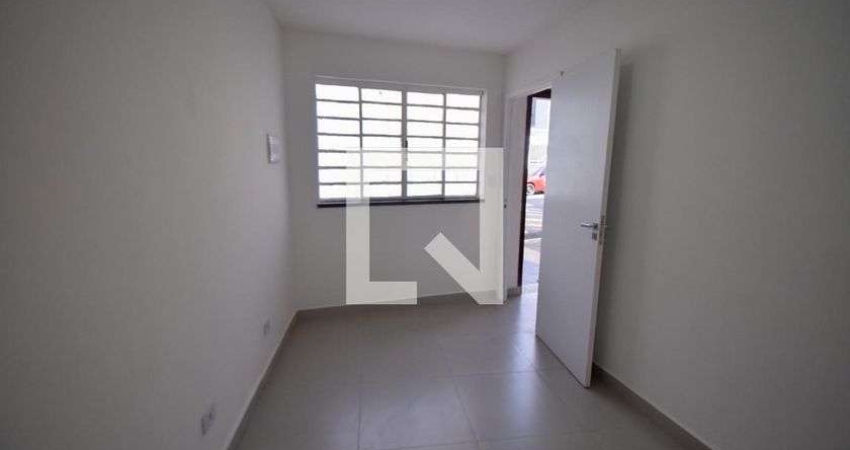 Casa para Aluguel - Tatuapé, 1 Quarto,  55 m² - São Paulo