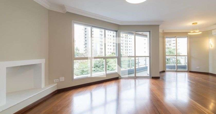 Apartamento para Aluguel - Moema, 4 Quartos,  154 m² - São Paulo