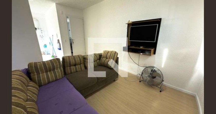 Apartamento para Aluguel - Brás de Pina, 2 Quartos,  45 m² - Rio de Janeiro
