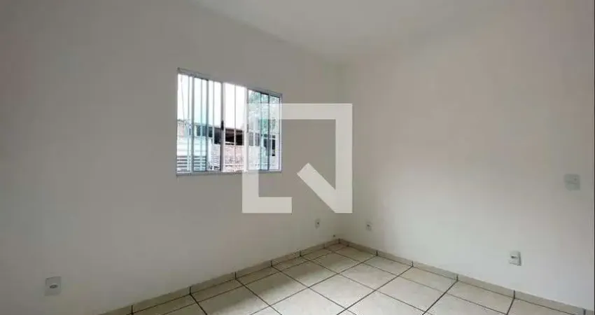 Casa para Aluguel - Parque Regina, 2 Quartos,  70 m² - São Paulo