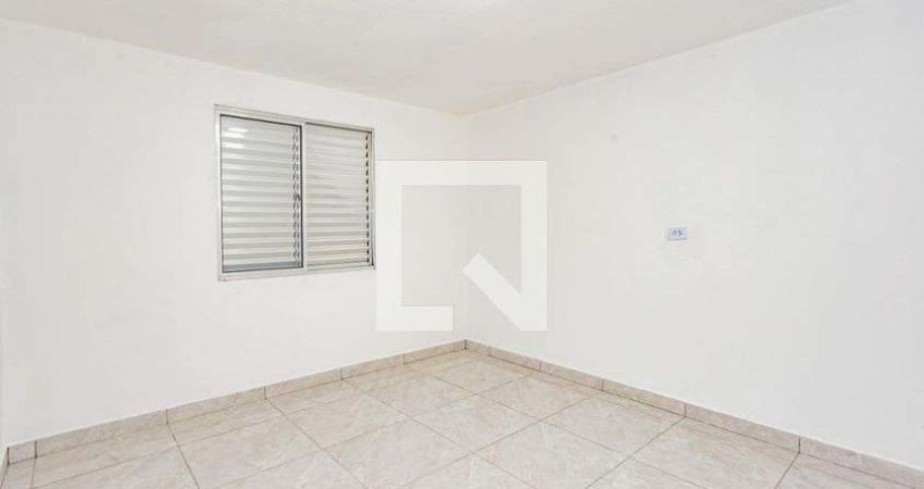 Casa para Aluguel - Jardim Santa Emília, 1 Quarto,  50 m² - São Paulo