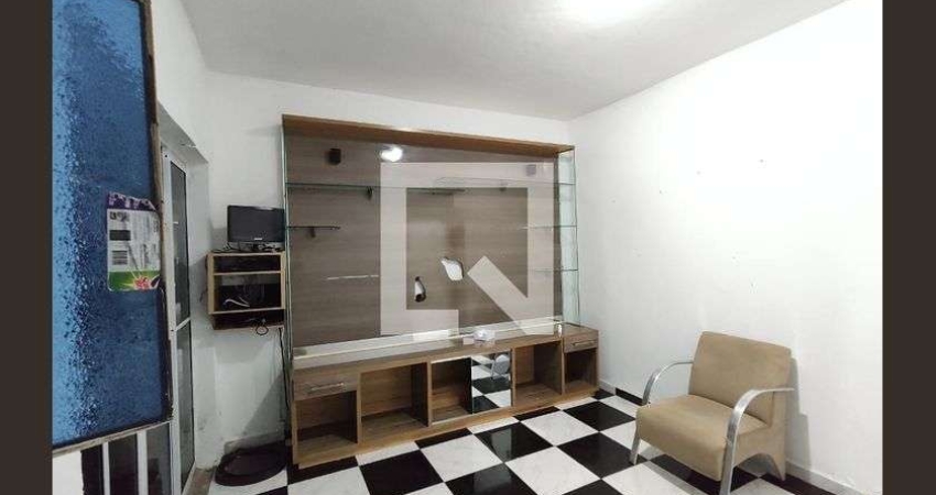 Casa para Aluguel - Itaim Paulista, 2 Quartos,  250 m² - São Paulo