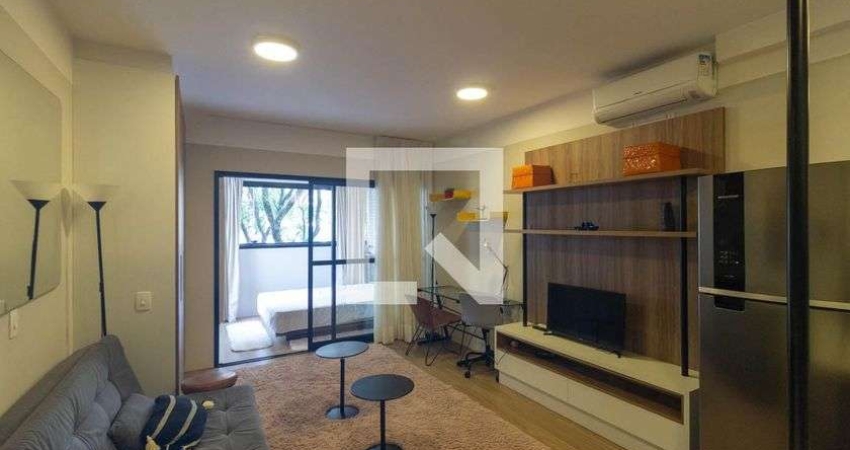 Kitnet / Stúdio para Aluguel - Higienópolis, 1 Quarto,  50 m² - São Paulo