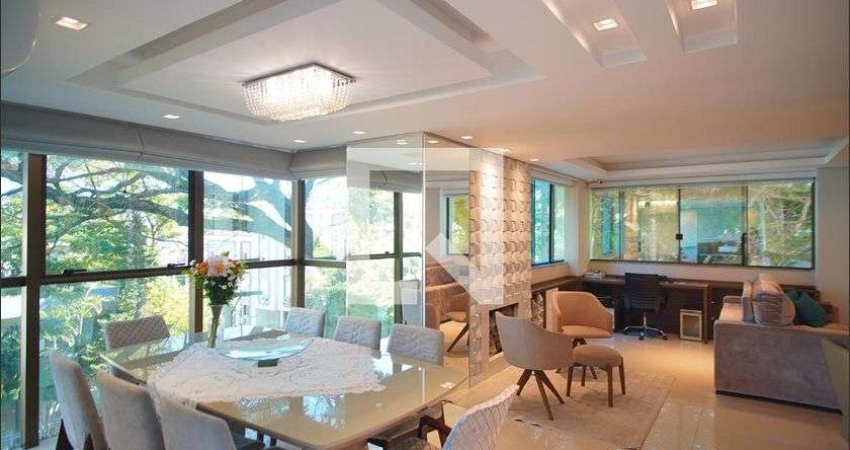 Apartamento para Aluguel - Petrópolis, 4 Quartos,  166 m² - Porto Alegre