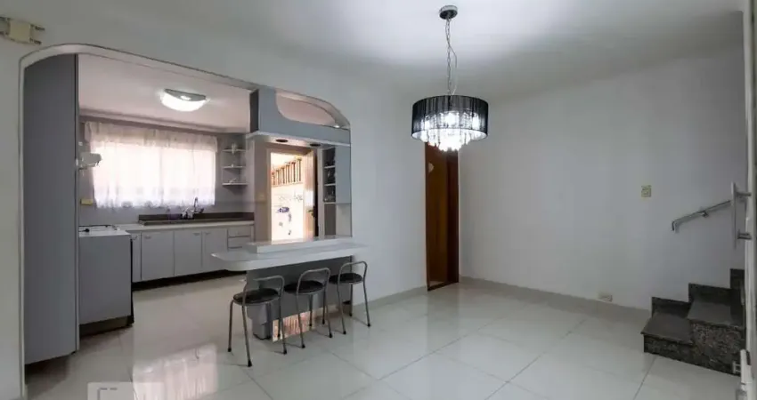 Casa para Aluguel - Jardim Santa Emília, 3 Quartos,  200 m² - São Paulo
