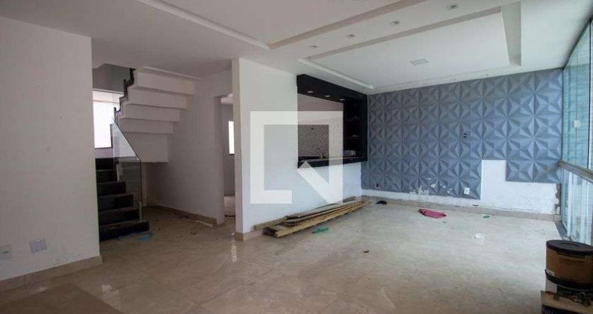 Casa / Sobrado em Condomínio para Aluguel - Vargem Grande, 3 Quartos,  300 m² - Rio de Janeiro