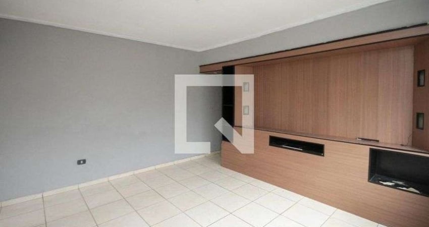 Casa para Aluguel - Vila Ema, 2 Quartos,  68 m² - São Paulo