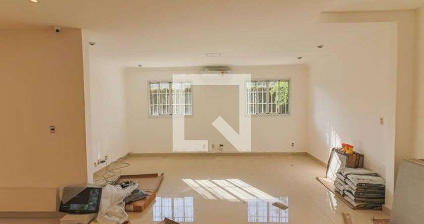 Casa para Aluguel - Butantã, 5 Quartos,  350 m² - São Paulo