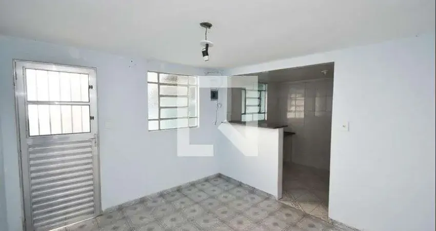 Casa para Aluguel - Vila Constança , 1 Quarto,  30 m² - São Paulo