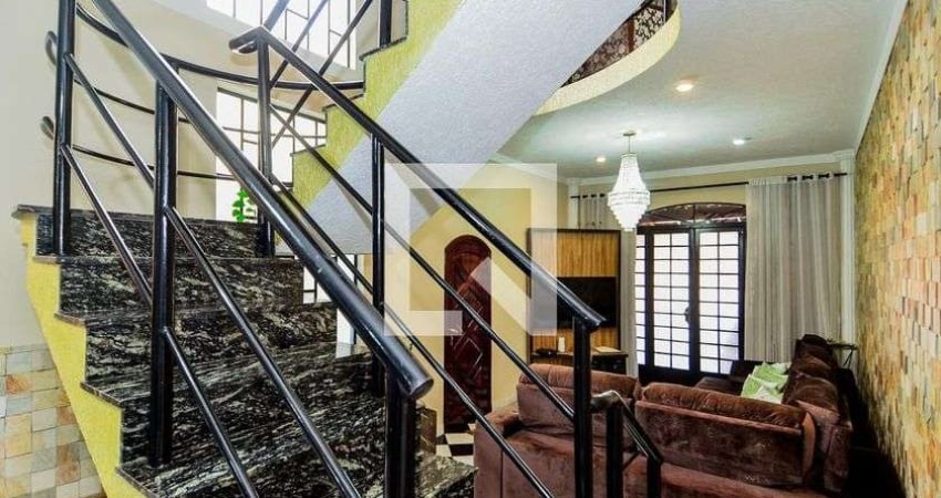 Casa para Aluguel - Parque Continental I, 3 Quartos,  213 m² - Guarulhos