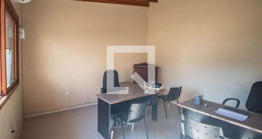 Casa para Aluguel - Ipanema, 1 Quarto,  360 m² - Porto Alegre