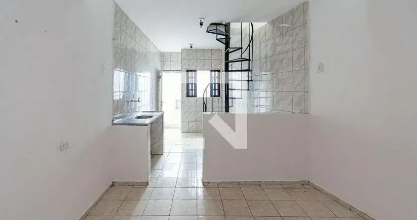 Casa para Aluguel - Vila Campestre, 2 Quartos,  50 m² - São Paulo