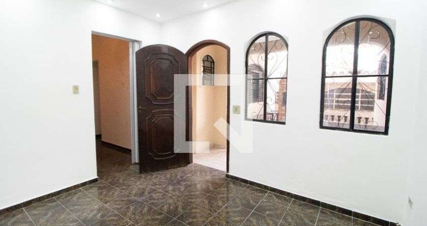 Casa para Aluguel - Vila Palmares, 2 Quartos,  60 m² - Santo André