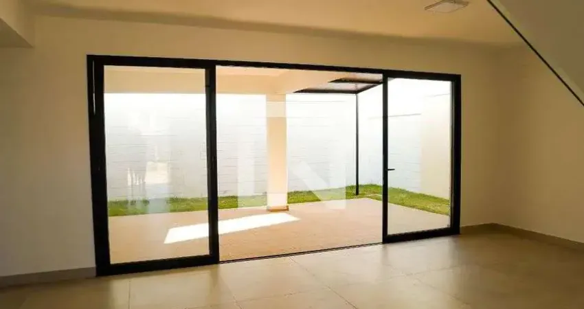 Casa / Sobrado em Condomínio para Aluguel - Conjunto Residencial Storil, 4 Quartos,  181 m² - Aparecida de Goiânia