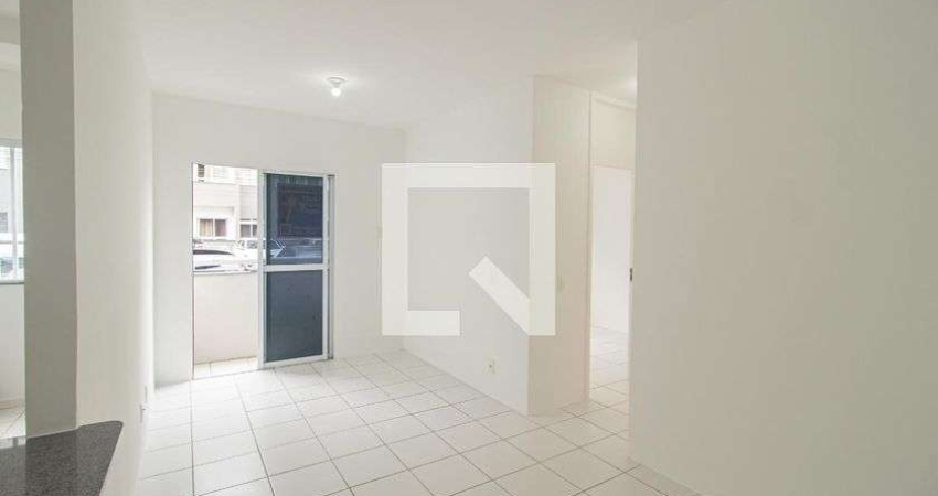Apartamento para Aluguel - Campo Grande, 2 Quartos,  60 m² - Rio de Janeiro