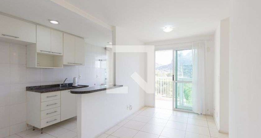 Apartamento para Aluguel - Jacarepaguá, 3 Quartos,  65 m² - Rio de Janeiro