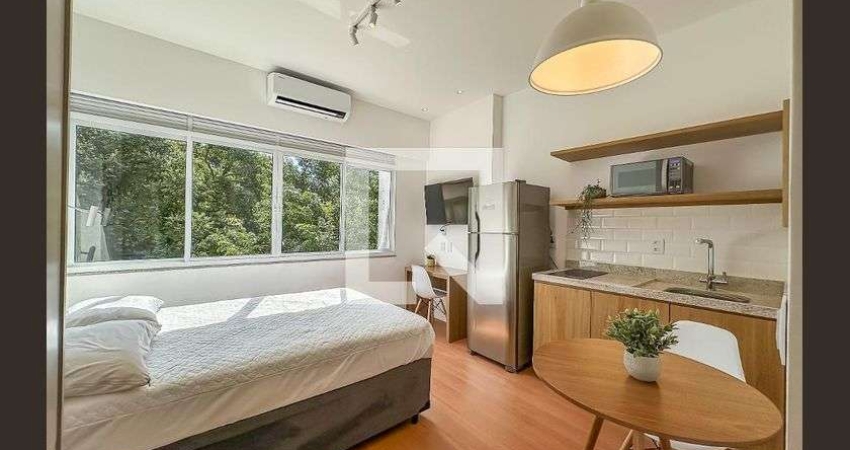 Kitnet / Stúdio para Aluguel - Botafogo, 1 Quarto,  40 m² - Rio de Janeiro