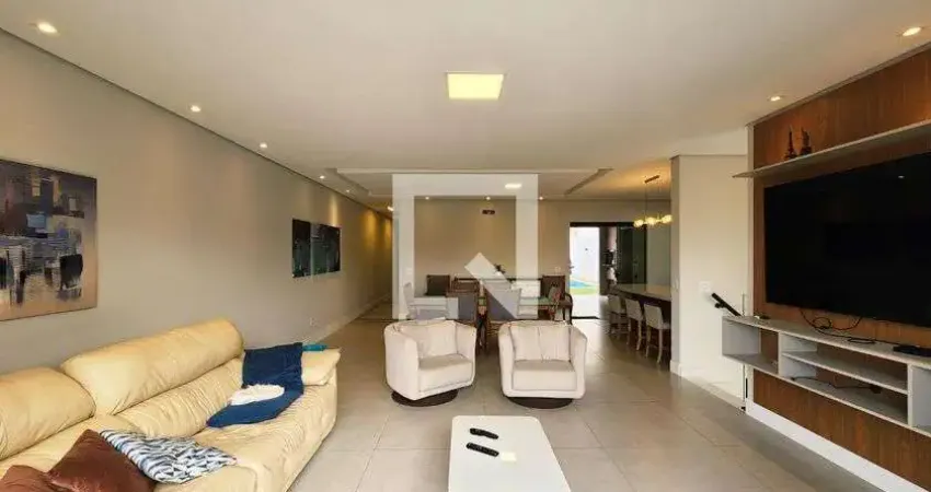 Casa / Sobrado em Condomínio para Aluguel - Gramadão , 3 Quartos,  220 m² - Jundiaí