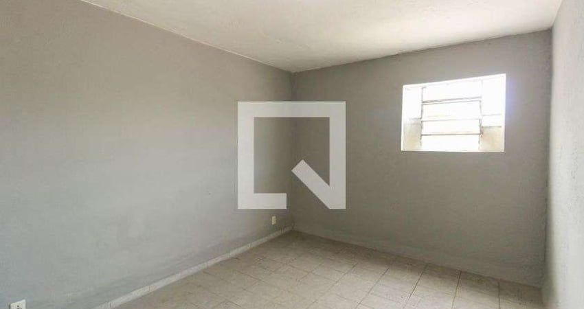 Casa para Aluguel - Mooca, 1 Quarto,  25 m² - São Paulo
