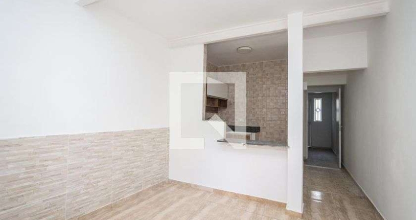 Casa para Aluguel - Vila Prel, 2 Quartos,  47 m² - São Paulo