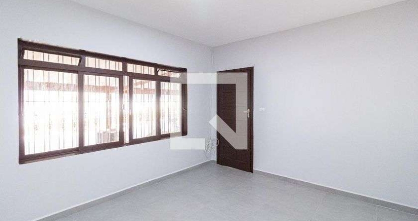 Casa para Aluguel - Jardim das Flores, 1 Quarto,  55 m² - Osasco