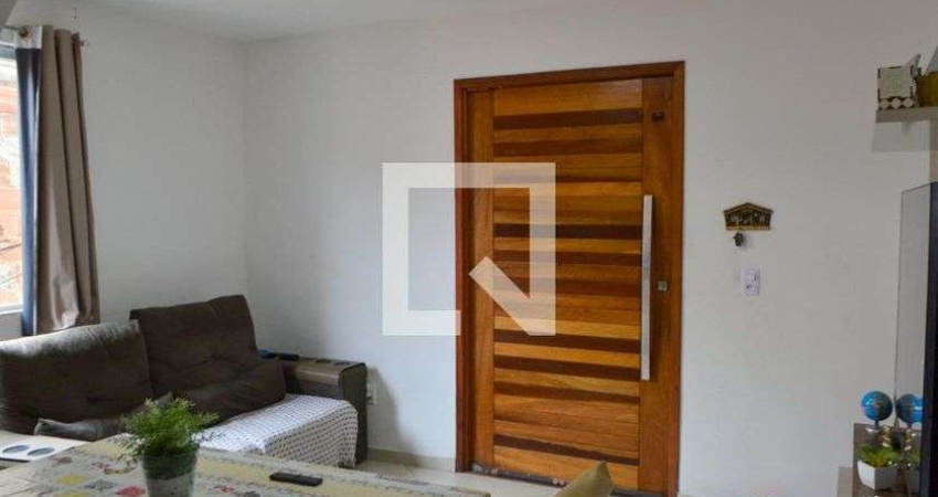 Casa para Aluguel - Taquara, 2 Quartos,  150 m² - Rio de Janeiro