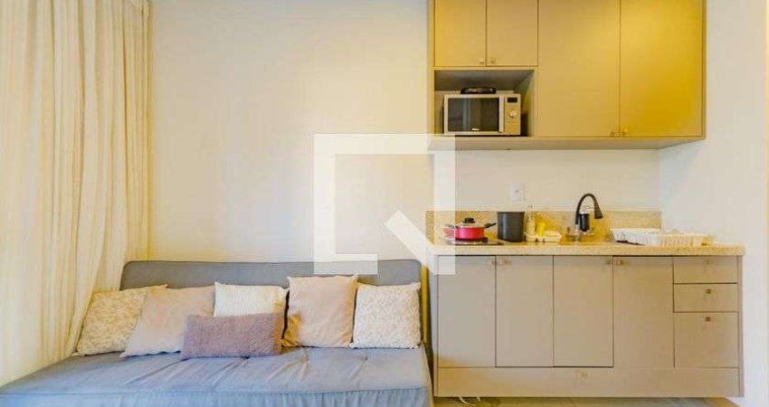 Apartamento para Aluguel - Caminho das Árvores, 1 Quarto,  32 m² - Salvador