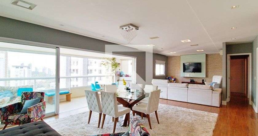 Apartamento para Aluguel - Panamby, 3 Quartos,  211 m² - São Paulo