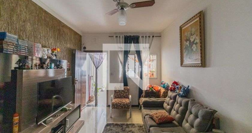 Casa para Aluguel - Cangaíba, 2 Quartos,  142 m² - São Paulo