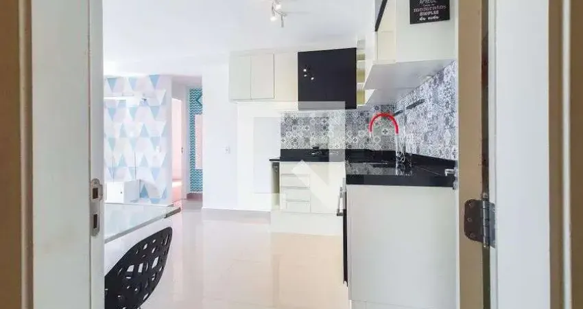 Apartamento para Aluguel - Liberdade, 2 Quartos,  50 m² - São Paulo