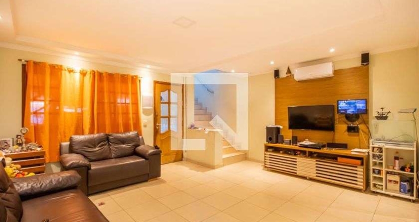 Casa para Aluguel - Conceição, 3 Quartos,  310 m² - Osasco
