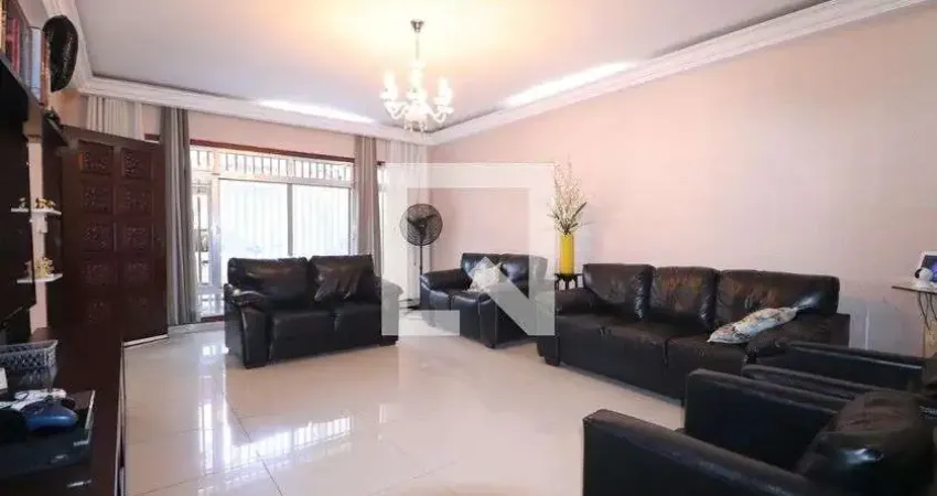 Casa para Aluguel - Jardim Bela Vista, 3 Quartos,  489 m² - Santo André
