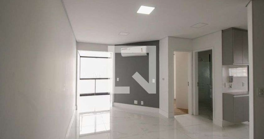 Cobertura para Aluguel - Moema, 2 Quartos,  108 m² - São Paulo