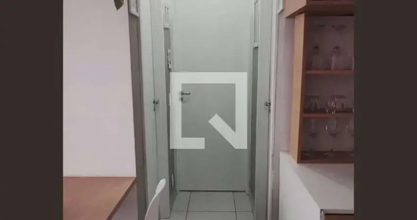 Apartamento para Aluguel - José Bonifácio, 2 Quartos,  33 m² - São Paulo