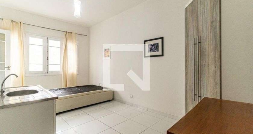 Kitnet / Stúdio para Aluguel - Santa Cecília, 1 Quarto,  28 m² - São Paulo