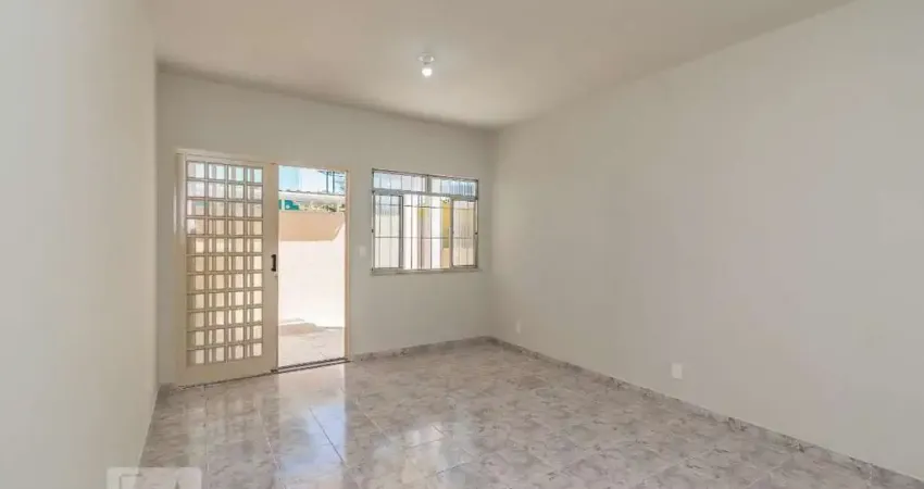Casa para Aluguel - Irajá, 2 Quartos,  74 m² - Rio de Janeiro