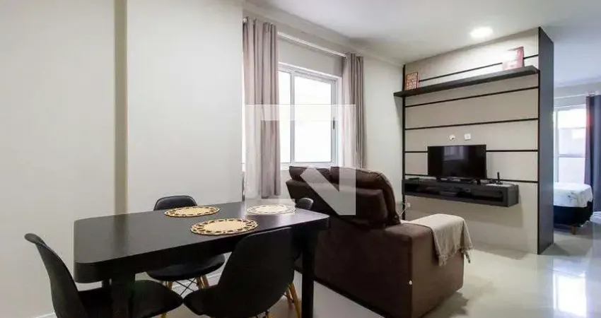 Kitnet / Stúdio para Aluguel - Água Verde, 1 Quarto,  30 m² - Curitiba