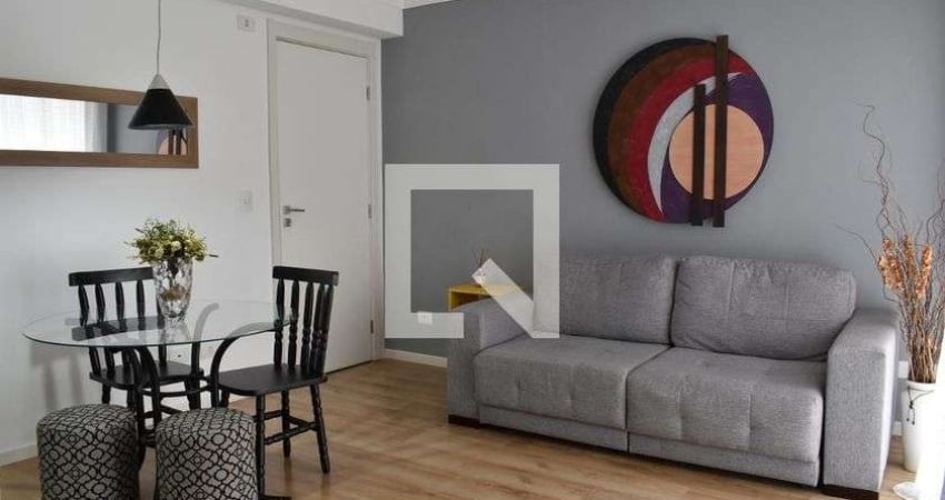 Apartamento para Aluguel - Centro, 2 Quartos,  51 m² - Curitiba