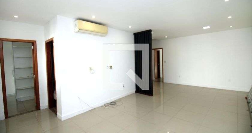 Casa para Aluguel - Irajá, 6 Quartos,  230 m² - Rio de Janeiro